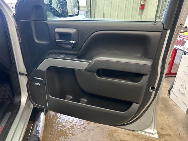 Photo of 2017 Silver Ice Metallic Chevrolet Silverado 1500