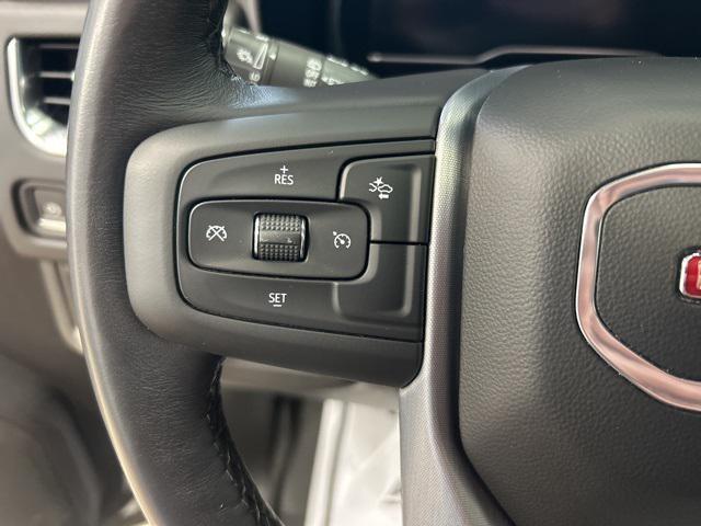 Photo of 2023 Summit White GMC Yukon XL