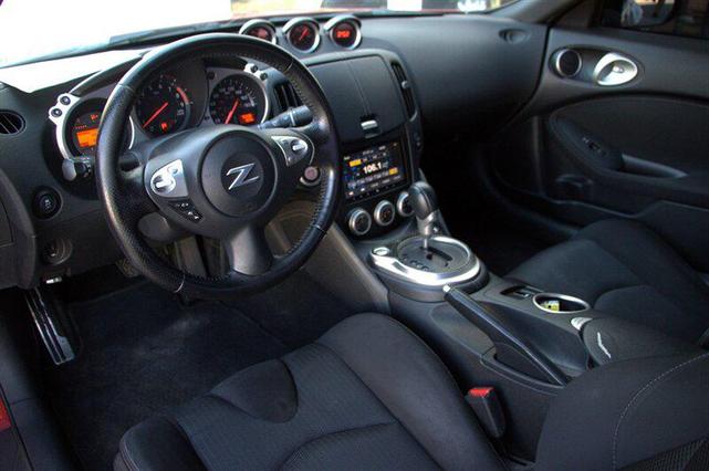 Photo of 2019 Passion Red Nissan 370Z