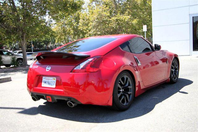 Photo of 2019 Passion Red Nissan 370Z