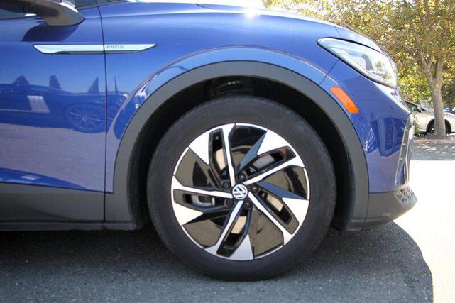 Photo of 2021 Dusk Blue Metallic Volkswagen ID.4
