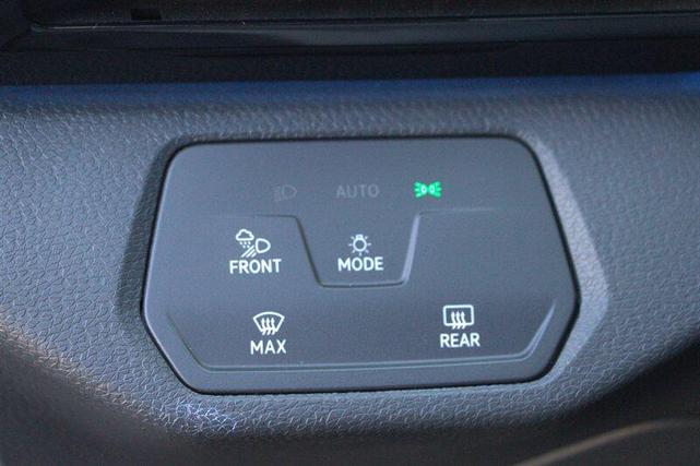 Photo of 2021 Dusk Blue Metallic Volkswagen ID.4