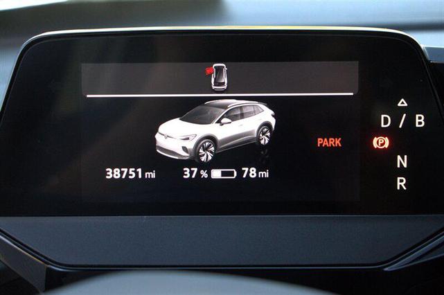 Photo of 2021 Dusk Blue Metallic Volkswagen ID.4