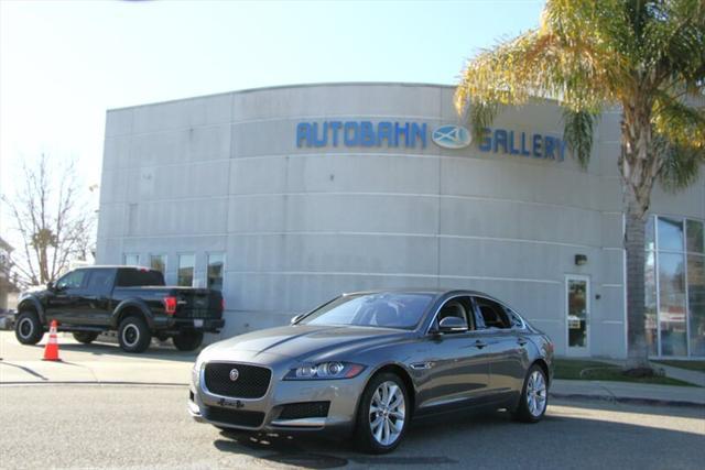 2017 Jaguar XF