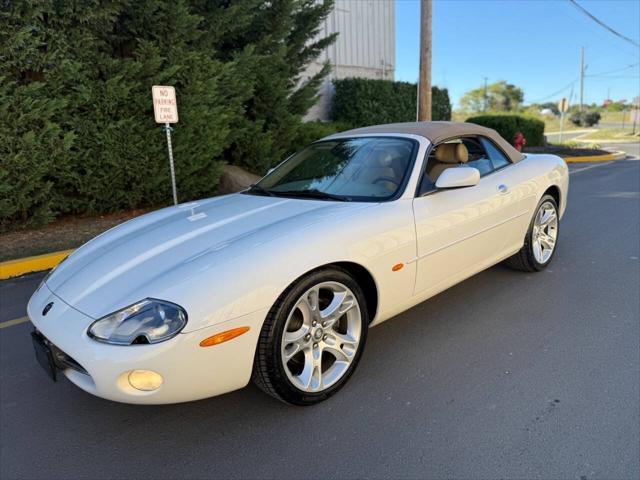 2003 Jaguar XK8