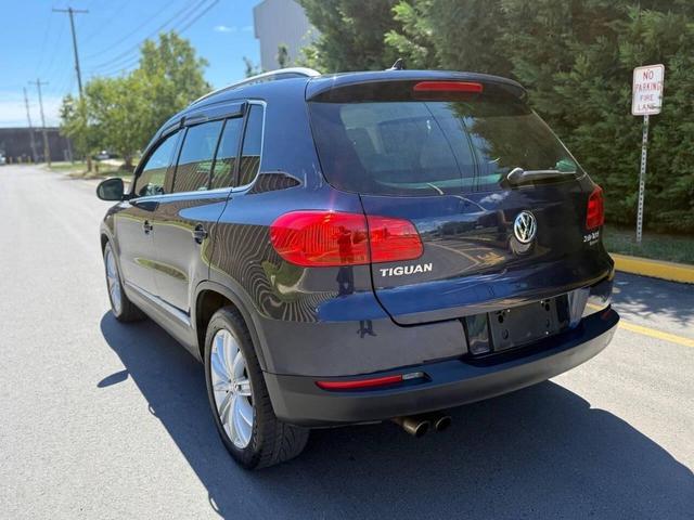 Photo of 2013 Night Blue Metallic Volkswagen Tiguan