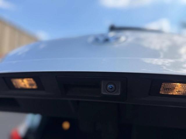 Photo of 2015 Reflex Silver Metallic Volkswagen Tiguan