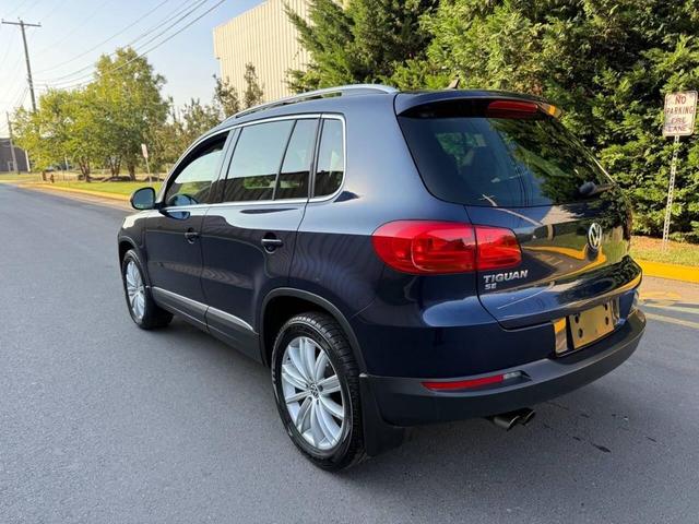 Photo of 2016 Night Blue Metallic Volkswagen Tiguan