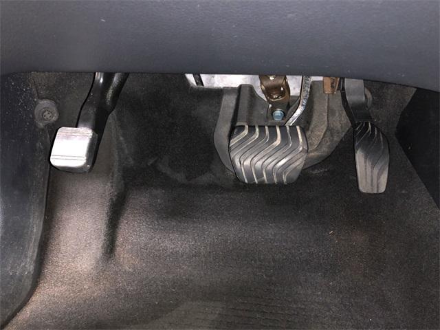 Photo of 2016 Gun Metallic Nissan Rogue