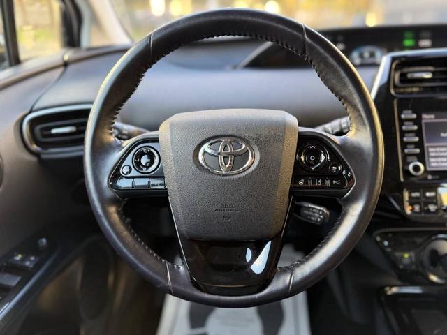 Photo of 2022 Midnight Black Metallic Toyota Prius