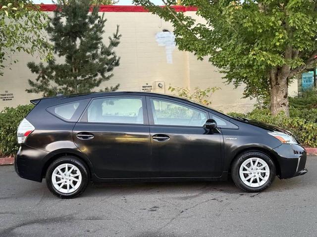 Photo of 2012 Black Toyota Prius v