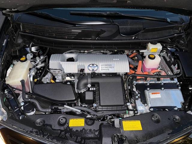 Photo of 2012 Black Toyota Prius v