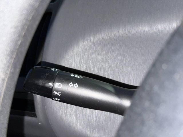 Photo of 2012 Black Toyota Prius v