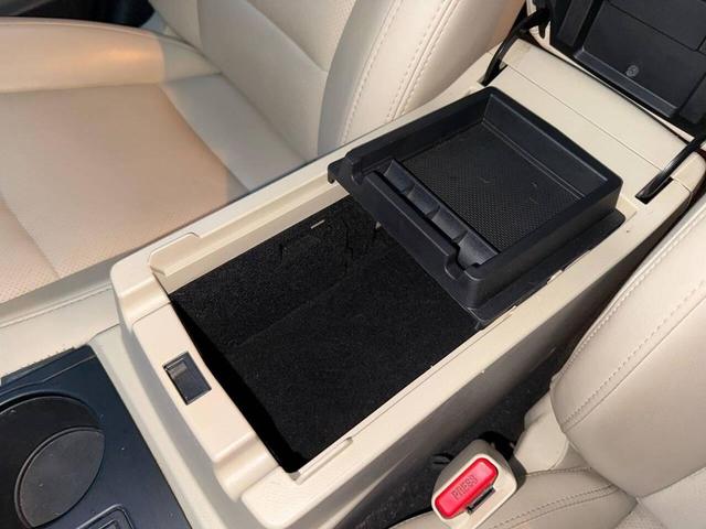 Photo of 2015 Lapis Blue Pearl Subaru Outback