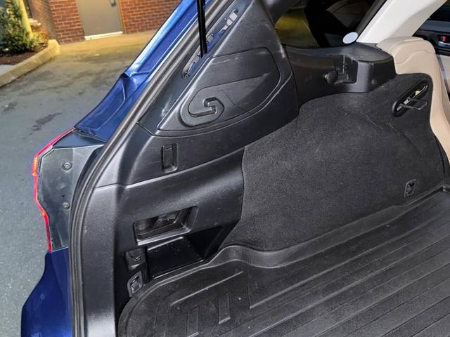 Photo of 2015 Lapis Blue Pearl Subaru Outback