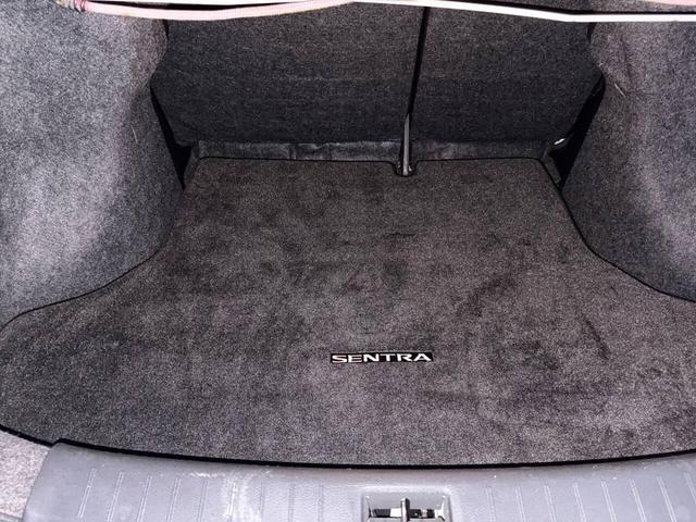Photo of 2014 Aspen White Nissan Sentra