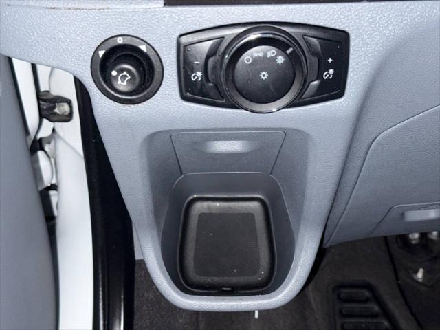 Photo of 2017 Oxford White Ford Transit-350
