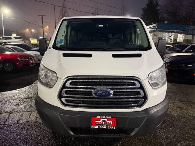 Photo of 2017 Oxford White Ford Transit-350