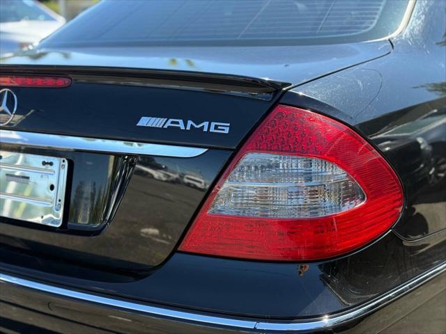 Photo of 2008 Black Mercedes-Benz E-Class