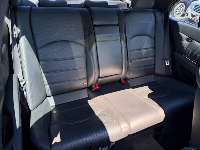 Photo of 2008 Black Mercedes-Benz E-Class