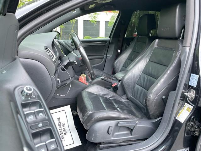 Photo of 2013 Deep Black Pearl Metallic Volkswagen GTI