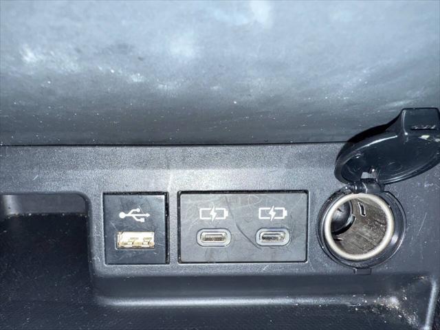 Photo of 2022 Gray Toyota Highlander