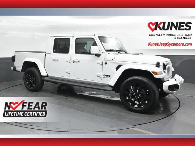 Photo of 2023 Bright White Clearcoat Jeep Gladiator