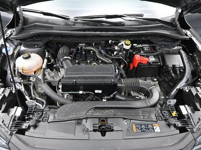 Photo of 2024 Gray Metallic Ford Escape