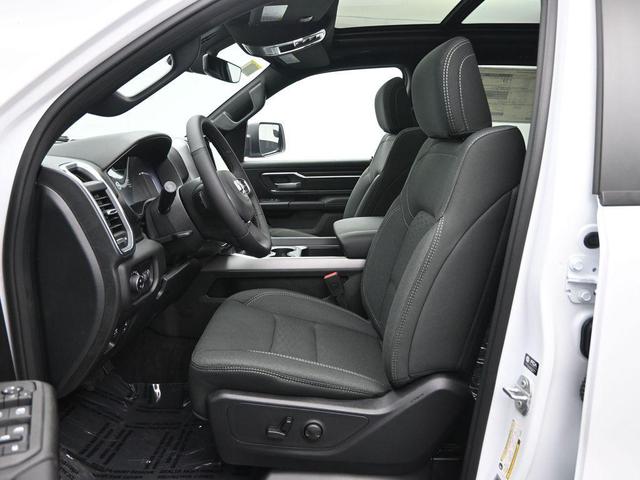 Photo of 2025 Bright White Clearcoat RAM 1500