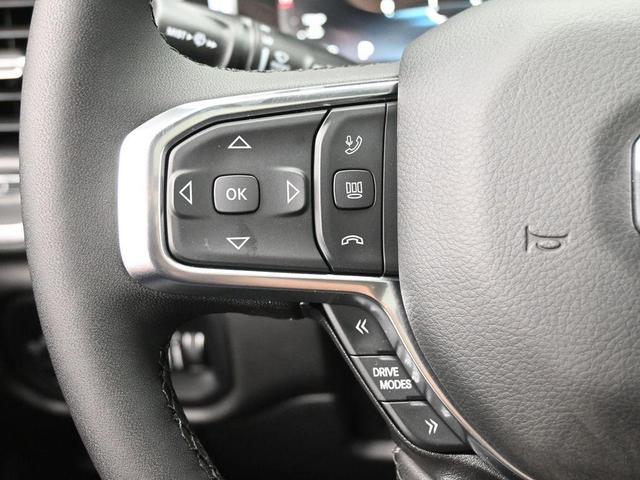 Photo of 2025 Bright White Clearcoat RAM 1500