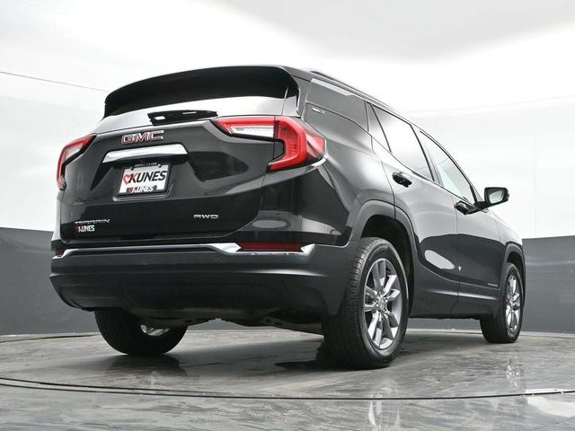 Photo of 2023 Ebony Twilight Metallic GMC Terrain