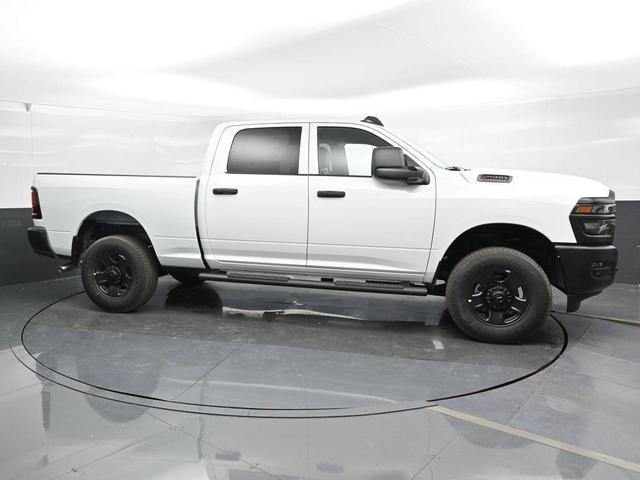 Photo of 2025 Bright White Clearcoat RAM 2500