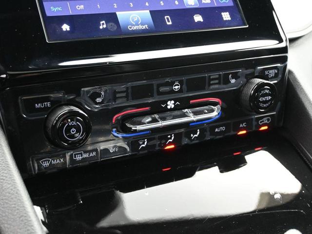 Photo of 2025 Silver Zynith Jeep Grand Cherokee