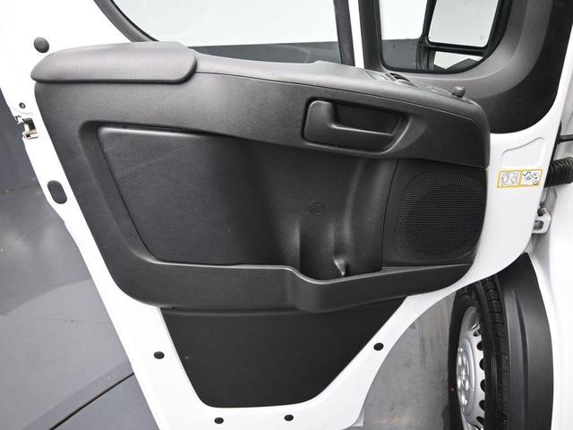 Photo of 2025 Bright White Clearcoat RAM ProMaster 1500