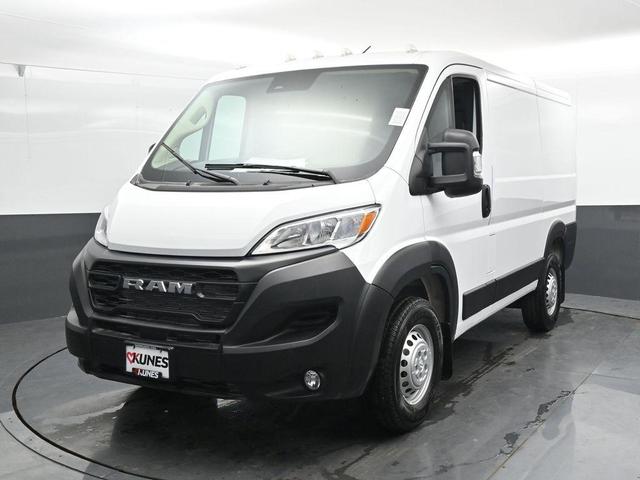 Photo of 2025 Bright White Clearcoat RAM ProMaster 1500