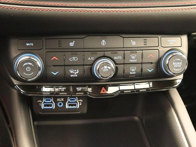Photo of 2025 Night Dodge Durango