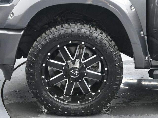 Photo of 2023 Granite Crystal Clearcoat Metallic RAM 1500