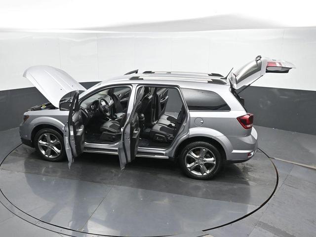 Photo of 2017 Billet Clearcoat Dodge Journey