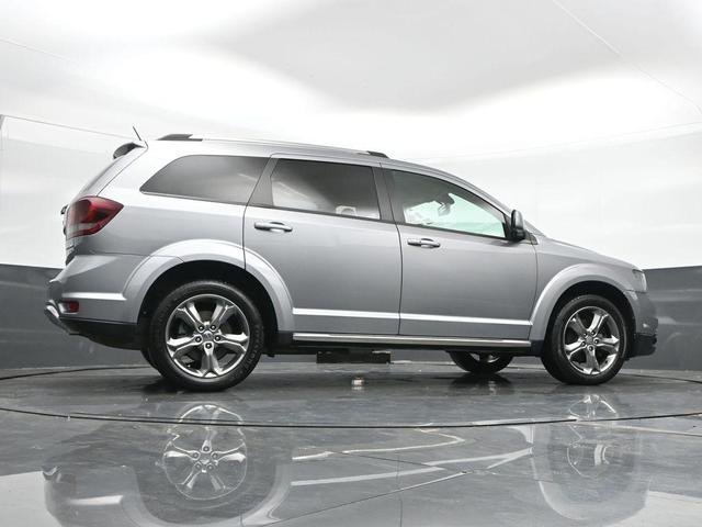 Photo of 2017 Billet Clearcoat Dodge Journey