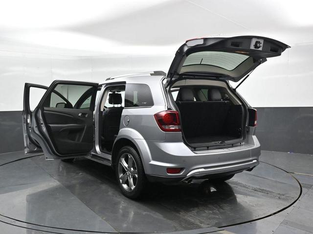 Photo of 2017 Billet Clearcoat Dodge Journey