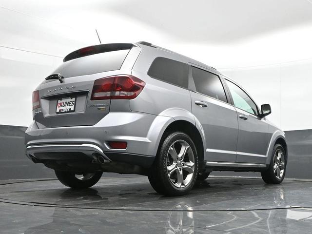 Photo of 2017 Billet Clearcoat Dodge Journey