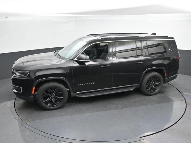 Photo of 2022 Diamond Black Jeep Wagoneer
