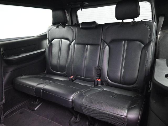 Photo of 2022 Diamond Black Jeep Wagoneer