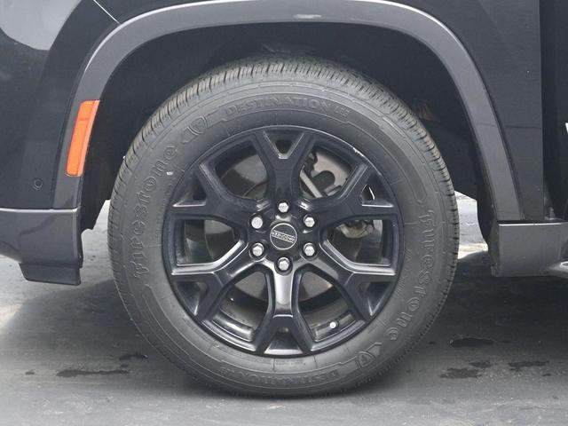 Photo of 2022 Diamond Black Jeep Wagoneer
