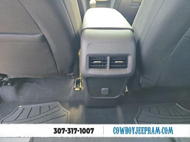 Photo of 2018 Nightfall Gray Metallic Chevrolet Equinox
