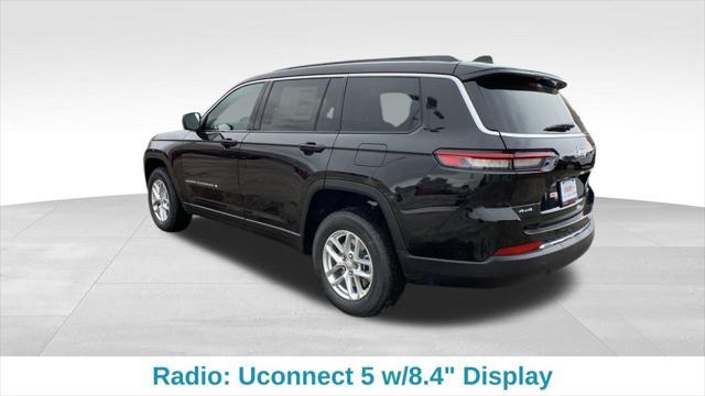 Photo of 2025 Diamond Black Crystal Pearlcoat Jeep Grand Cherokee L