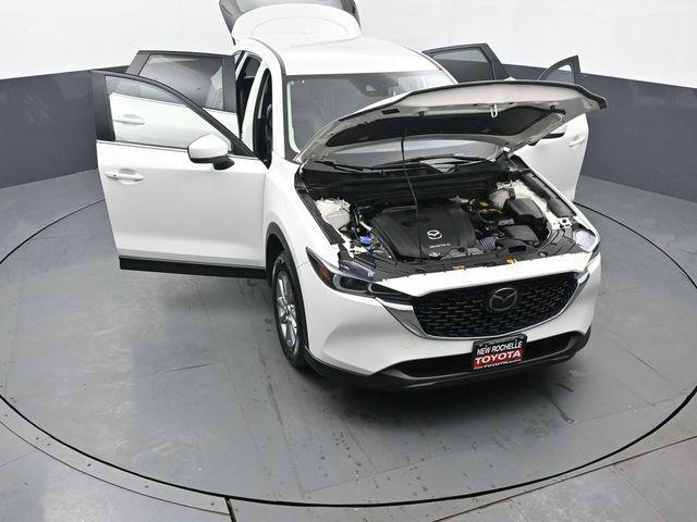 Photo of 2023 Rhodium White Metallic Mazda CX-5