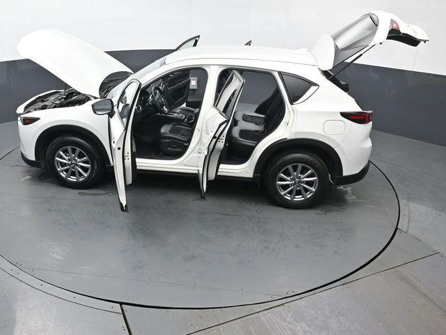 Photo of 2023 Rhodium White Metallic Mazda CX-5