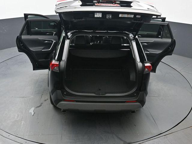 Photo of 2022 Midnight Black Metallic Toyota RAV4