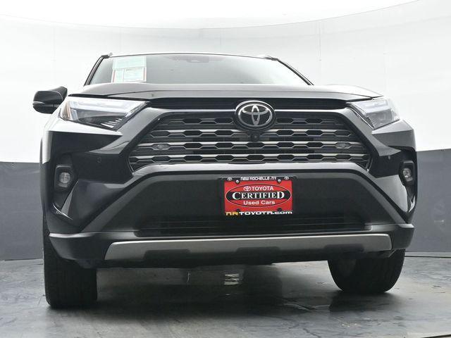 Photo of 2022 Midnight Black Metallic Toyota RAV4